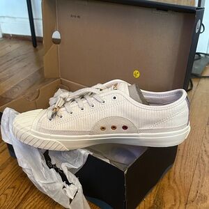 Sperry Cream Sneakers with Multicolor Details NWT M11 W9.5